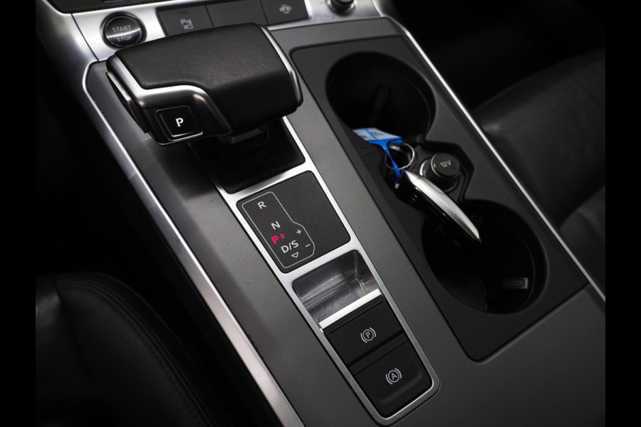 Audi A6 Avant 50 TFSI e quattro | Leder | Trekhaak | Camera | Keyless | Adaptive Cruise | Carplay