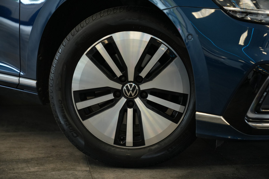 Volkswagen Passat Variant 1.4 TSI PHEV GTE Business ACC Massage Camera Stoelverwarming 24 Maanden garantie* (Vraag naar de voorwaarden)