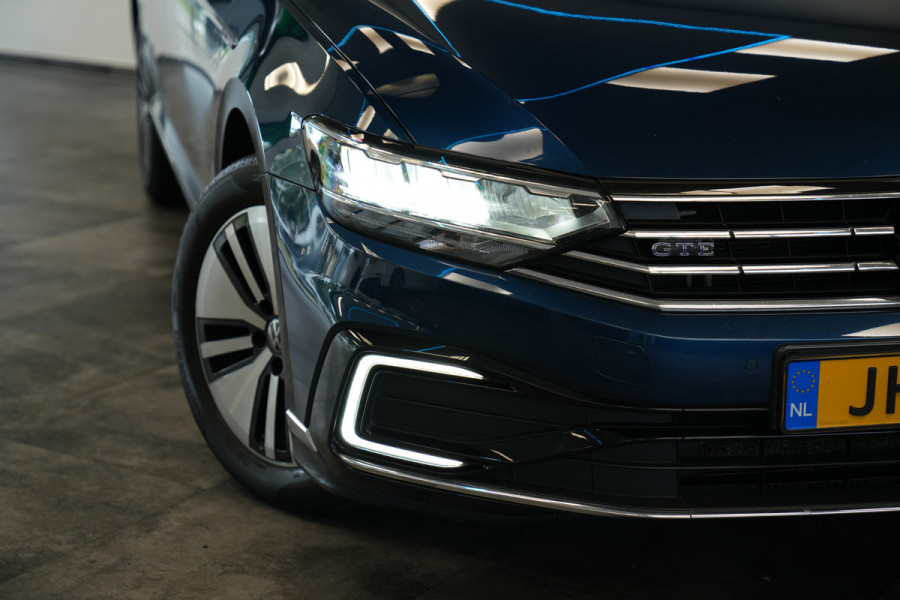 Volkswagen Passat Variant 1.4 TSI PHEV GTE Business ACC Massage Camera Stoelverwarming 24 Maanden garantie* (Vraag naar de voorwaarden)