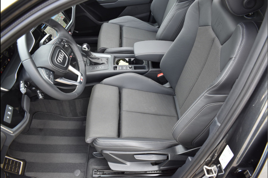 Audi Q3 Sportback 45 TFSI e S-Line 245 Pk Pano Navi Sfeer Leder ACC Keyless Camera