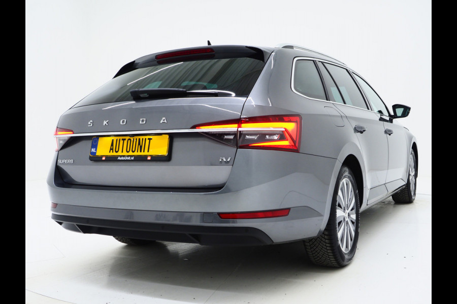 Škoda Superb Combi 1.4 TSI iV Style | Leder/Alcantara | Camera | Keyless | Memory | Virtual | Adaptive Cruise  | Sfeerlicht
