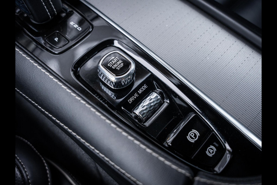 Volvo XC90 2.0 T8 Recharge AWD R-Design 7P - Long Range l Pano l Memory l Trekh l H/Kardon l 360cam