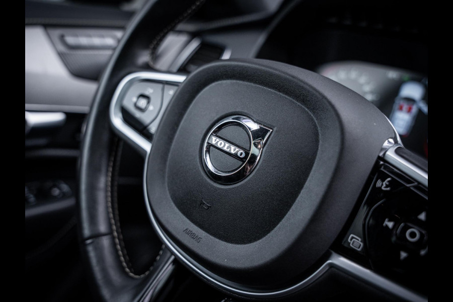 Volvo XC90 2.0 T8 Recharge AWD R-Design 7P - Long Range l Pano l Memory l Trekh l H/Kardon l 360cam