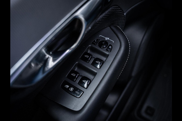Volvo XC90 2.0 T8 Recharge AWD R-Design 7P - Long Range l Pano l Memory l Trekh l H/Kardon l 360cam