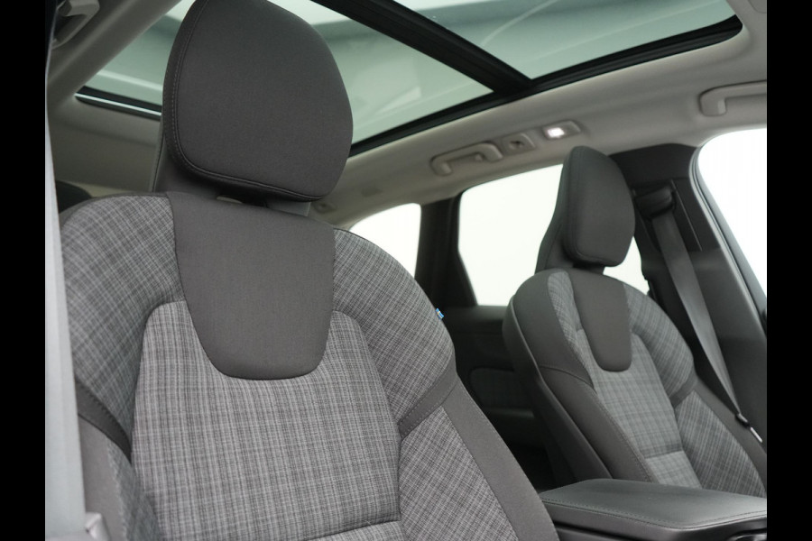 Volvo XC60 T6 AWD Inscription LONG RANGE PHEV 350pk | Panodak | Camera | Sportstoelen & Stuur Verwarmd | Google Assistent | Keyless | Apple Carplay | Virtual | Cruise Control | DAB | Plug In Hybrid |