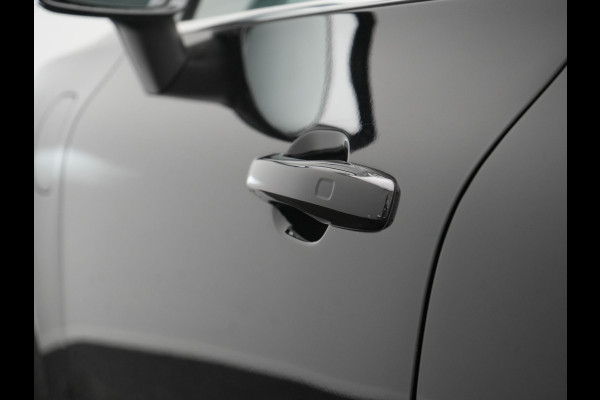 Volvo XC60 T6 AWD Inscription LONG RANGE PHEV 350pk | Panodak | Camera | Sportstoelen & Stuur Verwarmd | Google Assistent | Keyless | Apple Carplay | Virtual | Cruise Control | DAB | Plug In Hybrid |