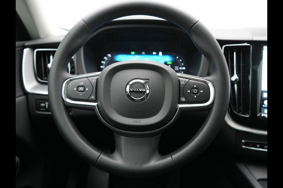 Volvo XC60 T6 AWD Inscription LONG RANGE PHEV 350pk | Panodak | Camera | Sportstoelen & Stuur Verwarmd | Google Assistent | Keyless | Apple Carplay | Virtual | Cruise Control | DAB | Plug In Hybrid |