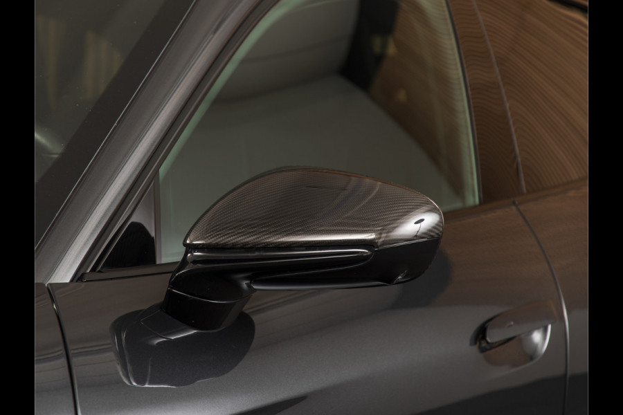 Porsche Taycan Sport Turismo Turbo S 93 kWh CERAMIC | PANO | 18VOUDIG | CARBON