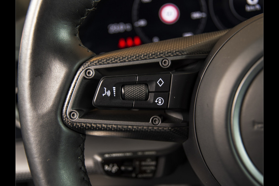 Porsche Taycan Sport Turismo Turbo S 93 kWh CERAMIC | PANO | 18VOUDIG | CARBON