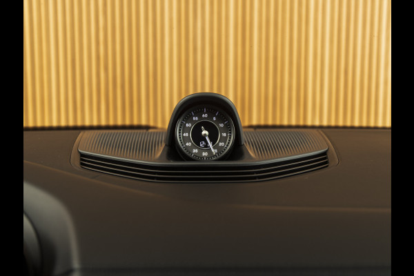 Porsche Taycan Sport Turismo Turbo S 93 kWh CERAMIC | PANO | 18VOUDIG | CARBON