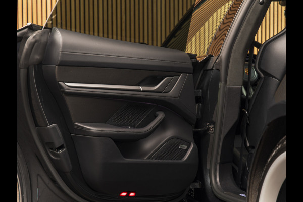 Porsche Taycan Sport Turismo Turbo S 93 kWh CERAMIC | PANO | 18VOUDIG | CARBON