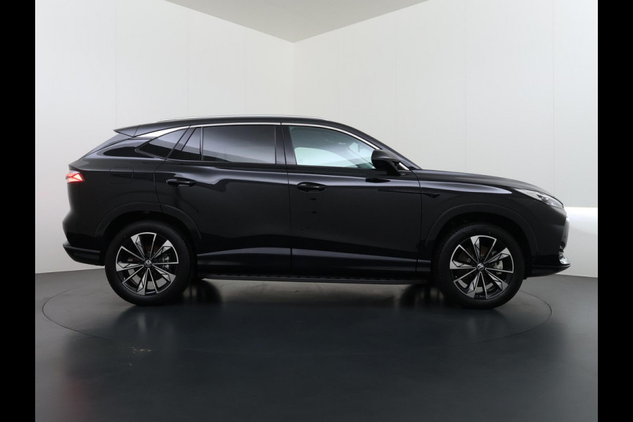 MG Mg Hs 1.5 Luxury PHEV PLUG-IN HYBRIDE | 272 PK | NIEUWE AUTO | >1.000 KM TOTAAL BEREIK | 1E REGISTRATIE 03-2026 | 360° CAMERA | ELEKTRISCHE ACHTERKLEP | 7 JAAR MG GARANTIE T/M 2033 | APPLE CARPLAY | ANDROID AUTO | STOELVERWARMING | FULL LED | ELEKTRISCHE STOELEN