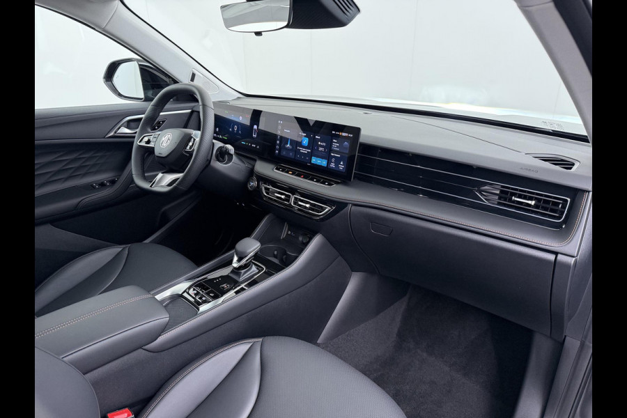 MG Mg Hs 1.5 Luxury PHEV PLUG-IN HYBRIDE | 272 PK | NIEUWE AUTO | >1.000 KM TOTAAL BEREIK | 1E REGISTRATIE 03-2026 | 360° CAMERA | ELEKTRISCHE ACHTERKLEP | 7 JAAR MG GARANTIE T/M 2033 | APPLE CARPLAY | ANDROID AUTO | STOELVERWARMING | FULL LED | ELEKTRISCHE STOELEN