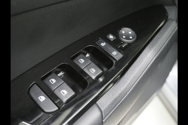 Kia Sportage 1.6 T-GDi Plug-in Hybrid AWD | Adaptive Cruise | Camera | DAB | Virtual | PDC | LED | Carplay