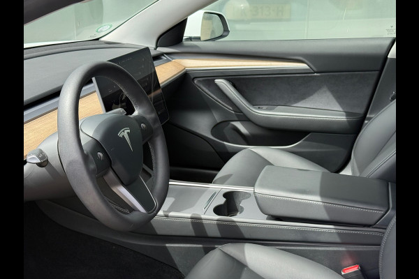 Tesla Model 3 Standard RWD Plus 60 kWh LFP FACELIFT 93% SOH TREKHAAK AUTOPILOT