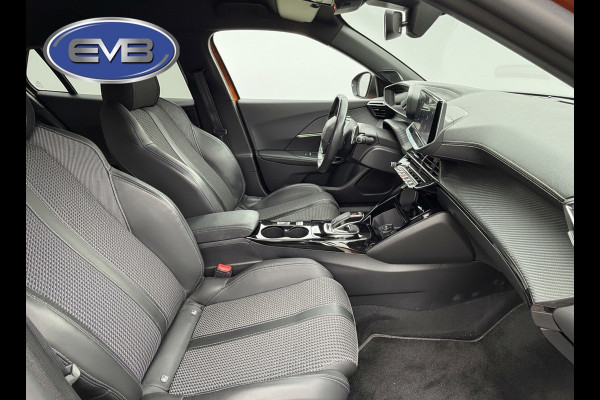 Peugeot 2008 1.2 PureTech 130 pk AUTOMAAT GT-Line, achteruitrijcamera, trekhaak stoelverwarming, vele opties