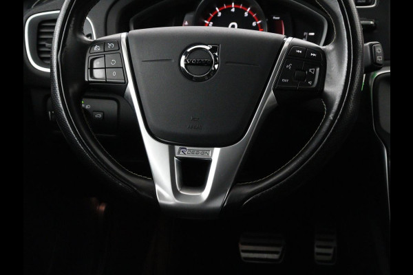 Volvo V40 1.5 T3 Polar+ Sport | Panoramadak | Stoelverwarming | Leder/Alcantara | Standkachel | Camera | Park Assist | Navigatie | Full LED | Keyless | Climate control | Bluetooth | Cruise control | R Design