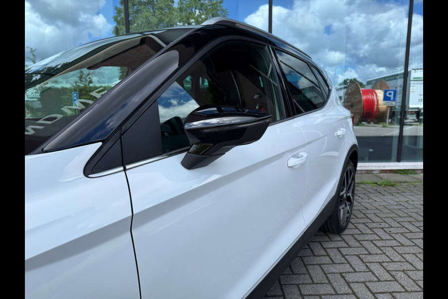 Seat Arona 1.0 TSI FR Business Intense Plus - Alcantara - Navi - Winterpakket - Org.NL