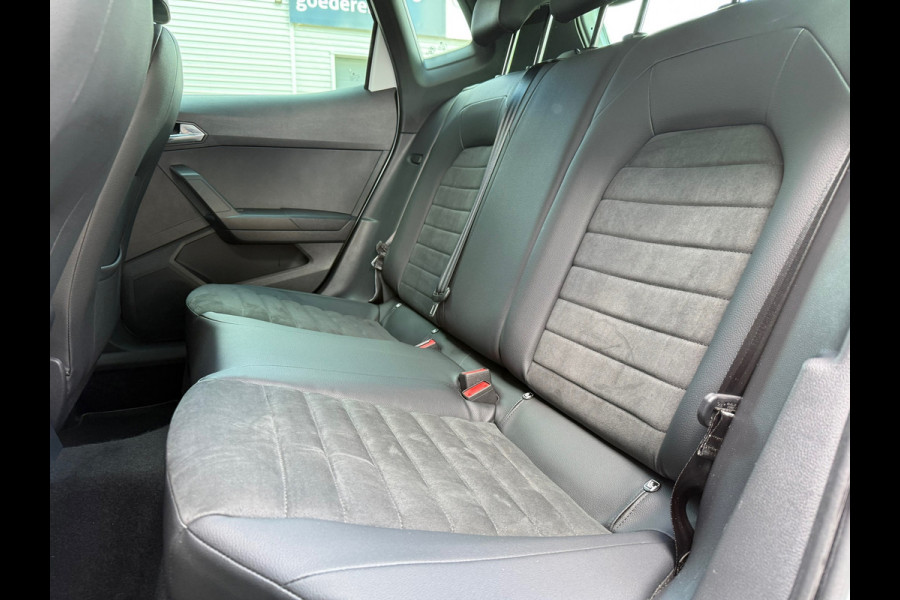 Seat Arona 1.0 TSI FR Business Intense Plus - Alcantara - Navi - Winterpakket - Org.NL