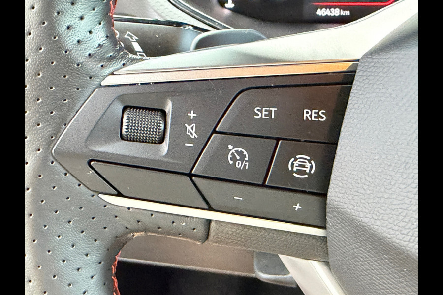 Seat Arona 1.0 TSI FR | DSG | Leder / Alcantara | Camera | Climate | Stoelverwarming | Virtual