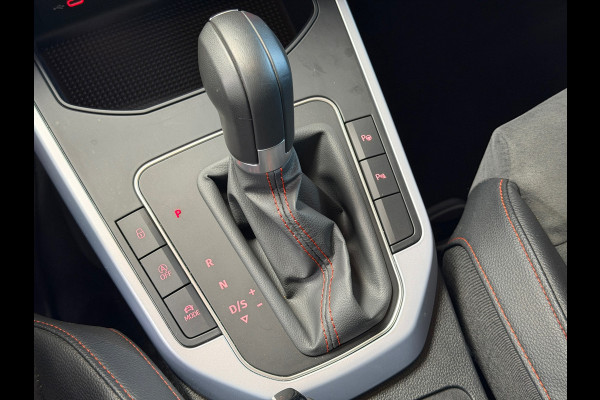 Seat Arona 1.0 TSI FR | DSG | Leder / Alcantara | Camera | Climate | Stoelverwarming | Virtual