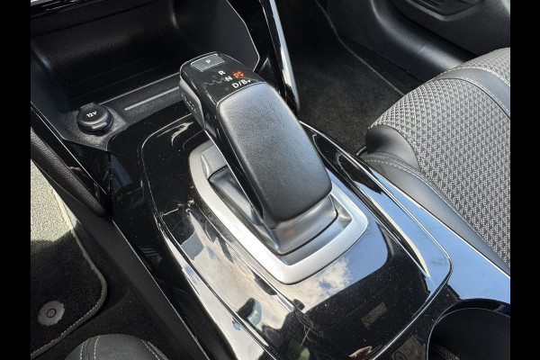 Peugeot e-208 EV GT-Line 50 kWh Camera Carplay Cilma Stoelverwarming Navigatie