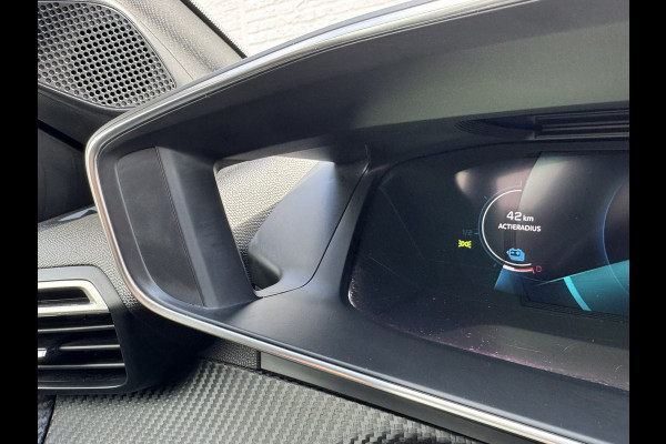 Peugeot e-208 EV GT-Line 50 kWh Camera Carplay Cilma Stoelverwarming Navigatie