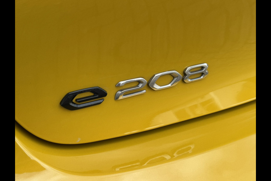 Peugeot e-208 EV GT-Line 50 kWh Camera Carplay Cilma Stoelverwarming Navigatie