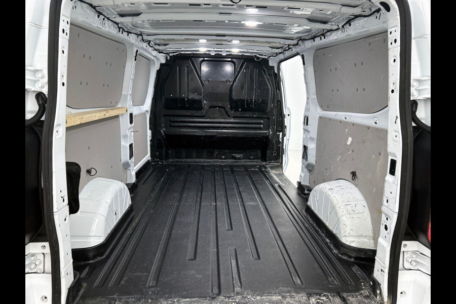 Ford Transit Custom 300 2.0 TDCI L2H1 Trend Airco Cruise Navigatie Parkeersensoren Camera Carplay/ Android auto