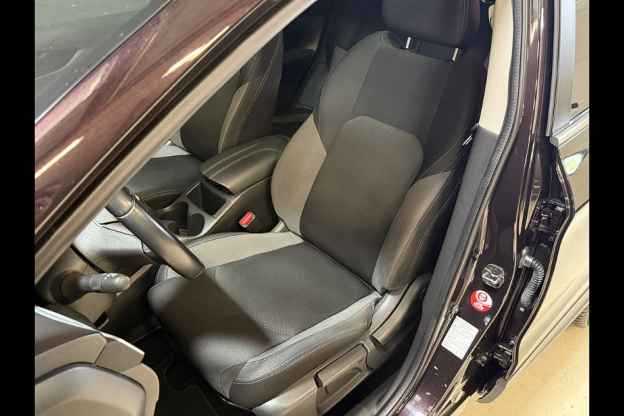 Nissan QASHQAI 1.3 DIG-T Design Edition | Panoramadak | Trekhaak | 360 Camera