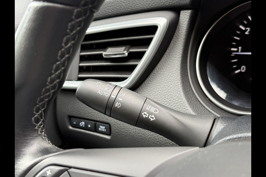 Nissan QASHQAI 1.3 DIG-T Design Edition | Panoramadak | Trekhaak | 360 Camera