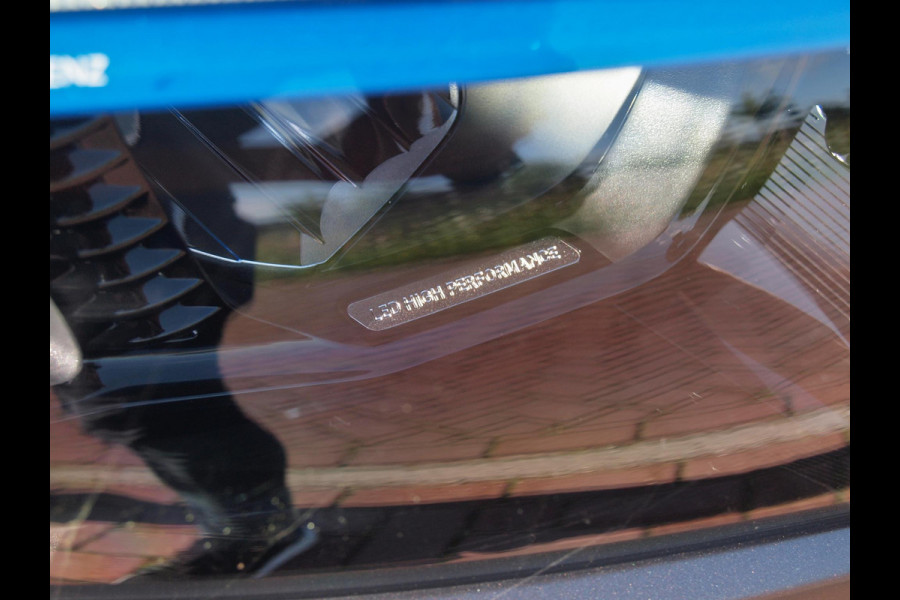 Mercedes-Benz EQA 250 Business Solution AMG 67 kWh | SOH 96% | Camera | Sfeerverlichting | Dealeronderhouden | NL-Auto |