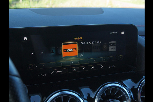 Mercedes-Benz EQA 250 Business Solution AMG 67 kWh | SOH 96% | Camera | Sfeerverlichting | Dealeronderhouden | NL-Auto |