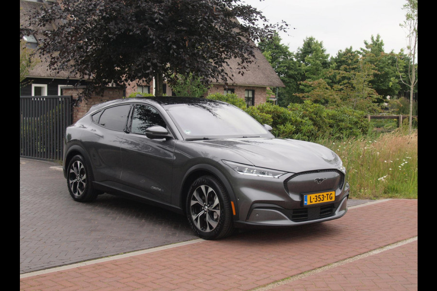 Ford Mustang Mach-E Extended RWD 98 kWh | 360 Camera | Bang & Olufsen | Stoel Memory | Apple Carplay | Cruise Control |