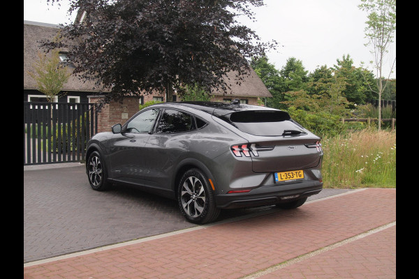 Ford Mustang Mach-E Extended RWD 98 kWh | 360 Camera | Bang & Olufsen | Stoel Memory | Apple Carplay | Cruise Control |