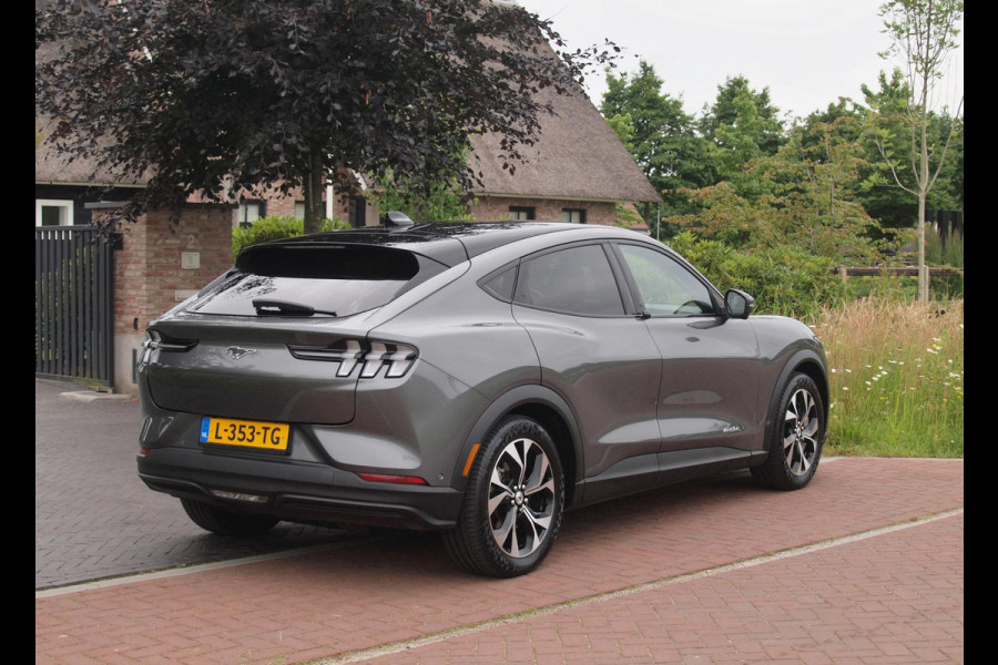 Ford Mustang Mach-E Extended RWD 98 kWh | 360 Camera | Bang & Olufsen | Stoel Memory | Apple Carplay | Cruise Control |