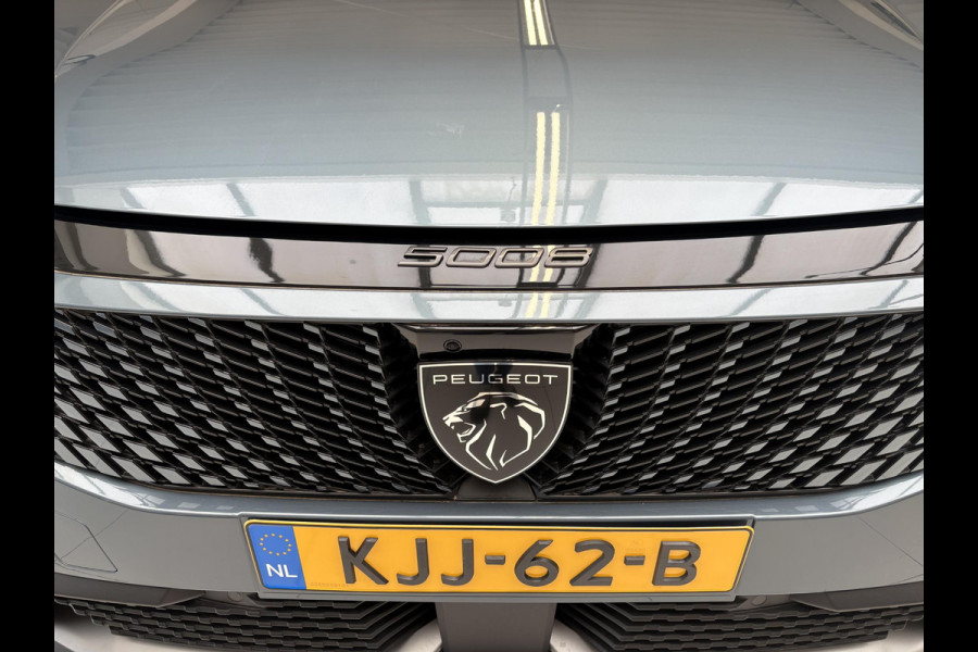 Peugeot E-5008 Allure Avantage 73 kWh | Tot 8 jaar garantie | Camera | Apple Carplay/Android Auto | 19 inch velgen