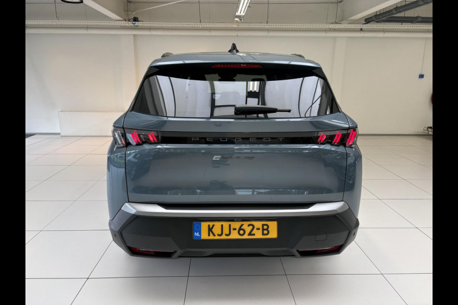 Peugeot E-5008 Allure Avantage 73 kWh | Tot 8 jaar garantie | Camera | Apple Carplay/Android Auto | 19 inch velgen
