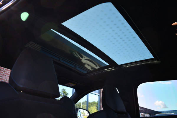 BMW 1-serie 120 M-Sport Pano ACC 360 HUD El-Klep 18inch Shadowline