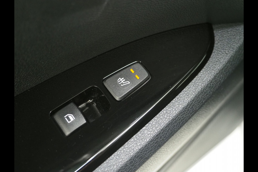 Kia Sportage 1.6 T-GDi Plug-in Hybrid AWD | Trekhaak | Camera | Adaptive Cruise | Virtual | Stoel/Stuurverwarming | Carplay