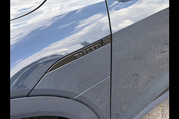 Audi Q8 Sportback e-tron 55 quattro S Edition Competition 115 kWh | Panoramadak | Luchtvering | Camera | Bang & Olufsen | Matrix LED |