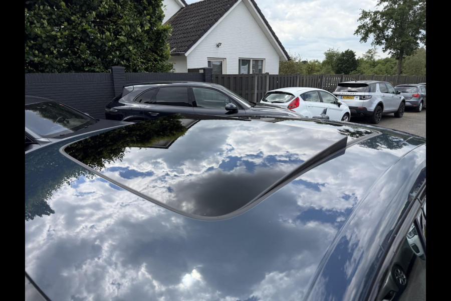Audi Q8 Sportback e-tron 55 quattro S Edition Competition 115 kWh | Panoramadak | Luchtvering | Camera | Bang & Olufsen | Matrix LED |