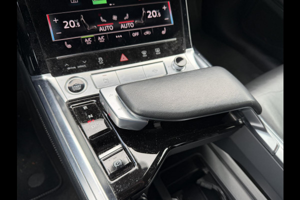 Audi Q8 Sportback e-tron 55 quattro S Edition Competition 115 kWh | Panoramadak | Luchtvering | Camera | Bang & Olufsen | Matrix LED |