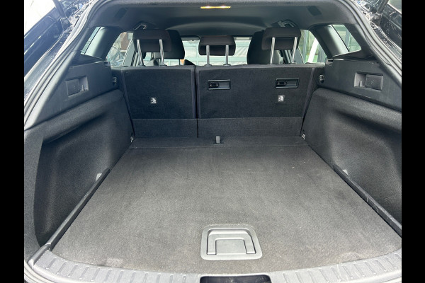 Toyota Corolla Touring Sports 1.8 Hybrid Trekhaak Apple CarPlay Camera Adaptive Cruise Rijklaarprijs!
