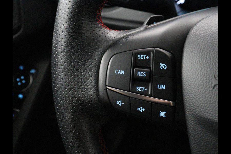 Ford Focus 1.5 EcoBoost ST Line | Trekhaak | Stoel & Stuurverwarming | Keyless | Carplay | Climate control | Parkeerhulp | Full LED | Cruise control | Navigatie | Bluetooth | Getint glas