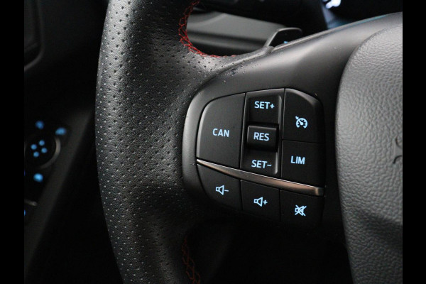 Ford Focus 1.5 EcoBoost ST Line | Trekhaak | Stoel & Stuurverwarming | Keyless | Carplay | Climate control | Parkeerhulp | Full LED | Cruise control | Navigatie | Bluetooth | Getint glas