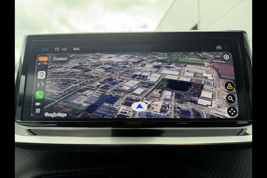 Peugeot 208 100pk Allure (Camera - LED - Navigatie - Apple Carplay - Automatische Airco - Parkeersensoren)