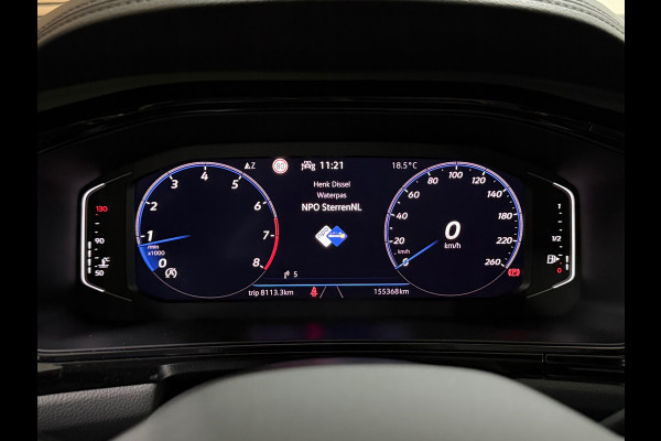 Volkswagen T-Roc 1.5 TSI R-Line Business | IQ.Light Matrix LED | ACC | Digital Cockpit Pro | Camera | Park Assist | Black Style