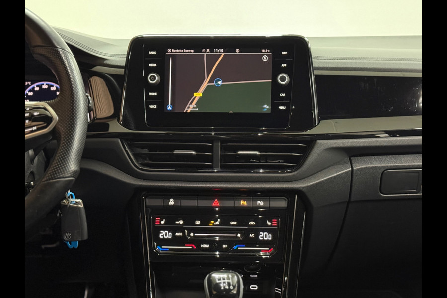 Volkswagen T-Roc 1.5 TSI R-Line Business | IQ.Light Matrix LED | ACC | Digital Cockpit Pro | Camera | Park Assist | Black Style