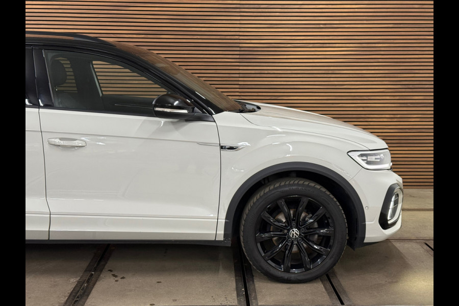 Volkswagen T-Roc 1.5 TSI R-Line Business | IQ.Light Matrix LED | ACC | Digital Cockpit Pro | Camera | Park Assist | Black Style